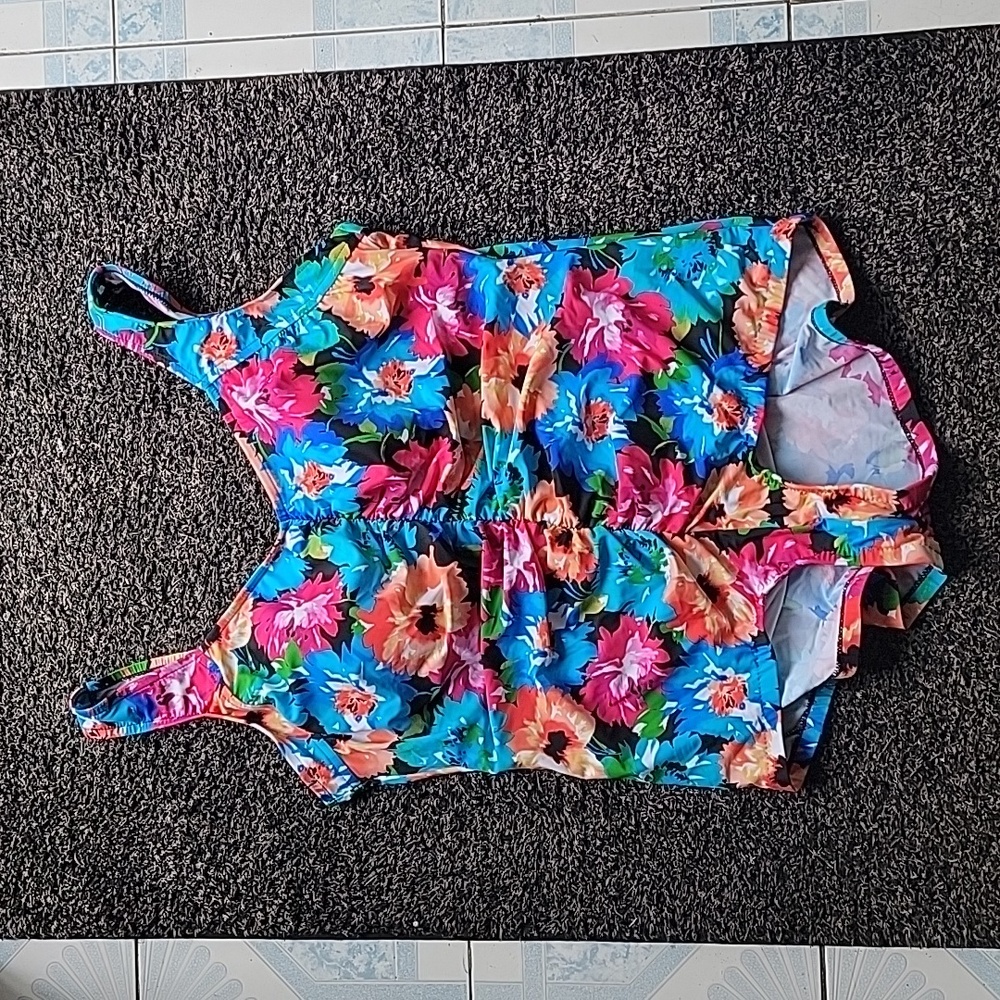 Plus Size Shirred front, girl leg, one piece, 26W